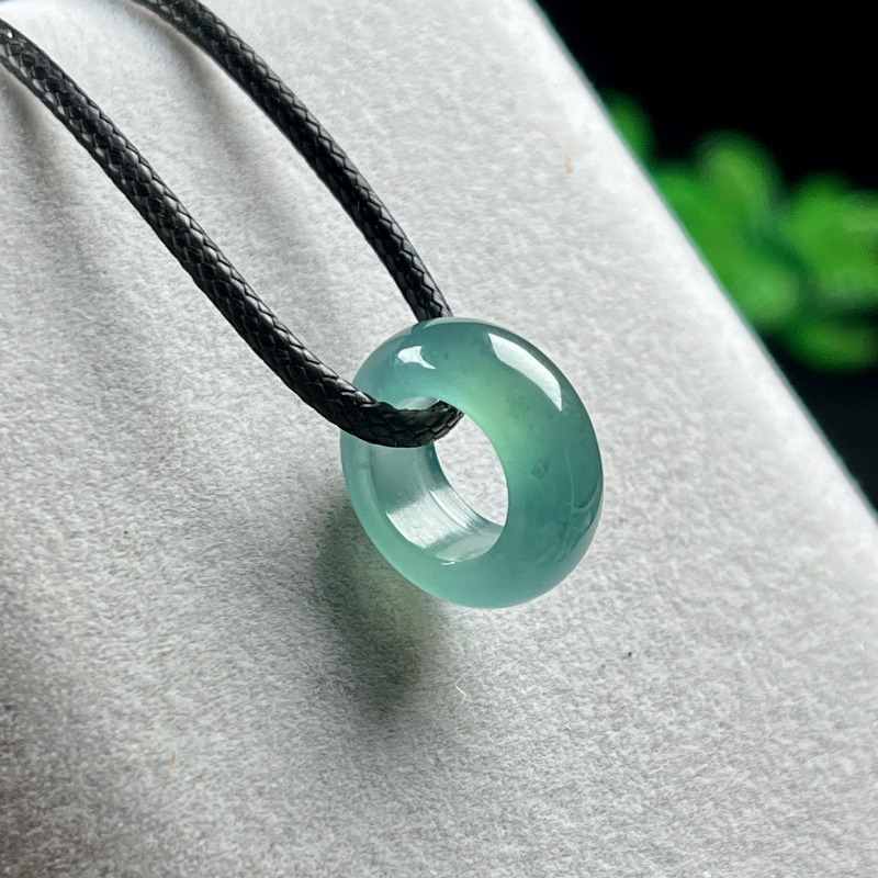 Natural Emerald Blue Water Luc - Beading review and price